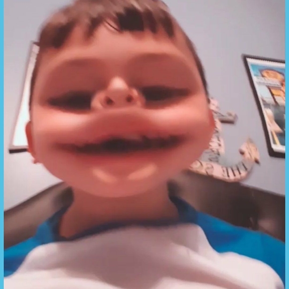 Meet your Posher, Darryll - Picture 1 of 1